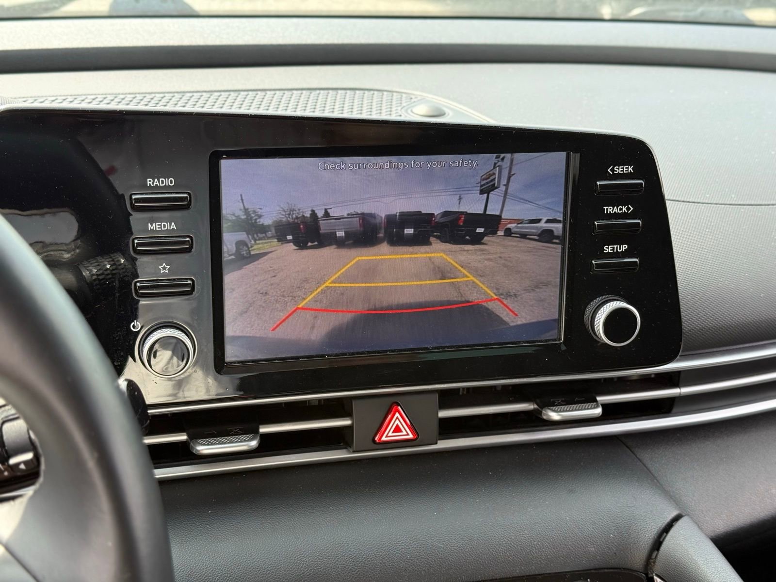 Used 2022 Hyundai Elantra SEL w/ Convenience Package FWD image 20