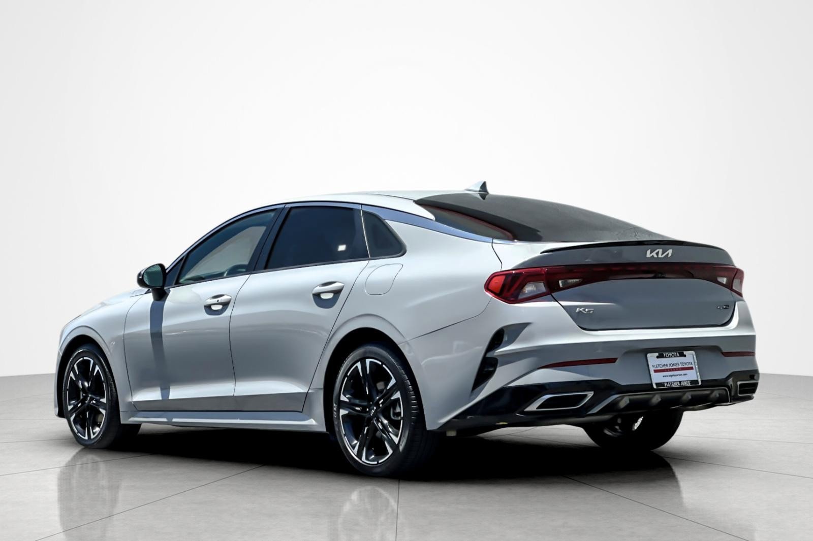 Used 2022 Kia K5 GT-Line FWD image 3