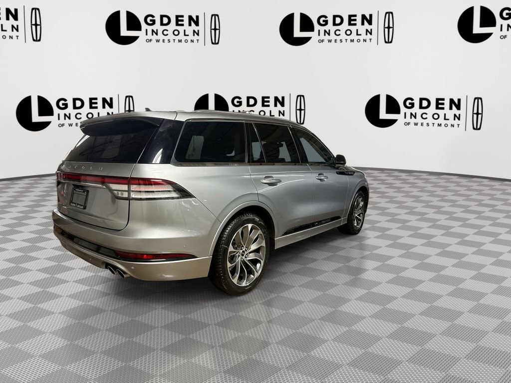 Used 2021 Lincoln Aviator Grand Touring w/ Equipment Group 302A image 8