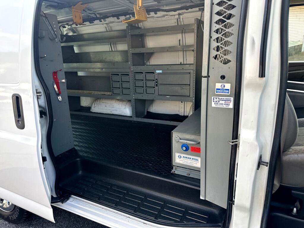 Used 2011 Chevrolet Express 1500 AWD w/ Power Package image 25