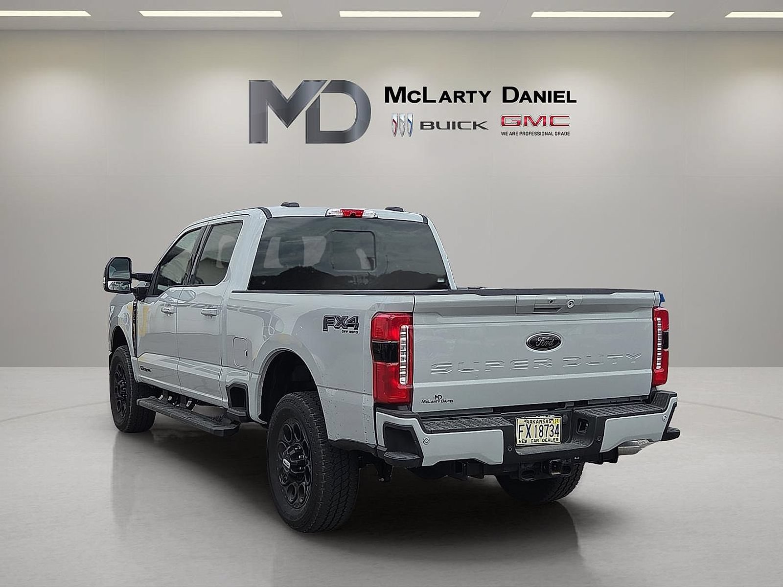 Used 2025 Ford F350 Lariat w/ Lariat Ultimate Package AWD/4WD image 13