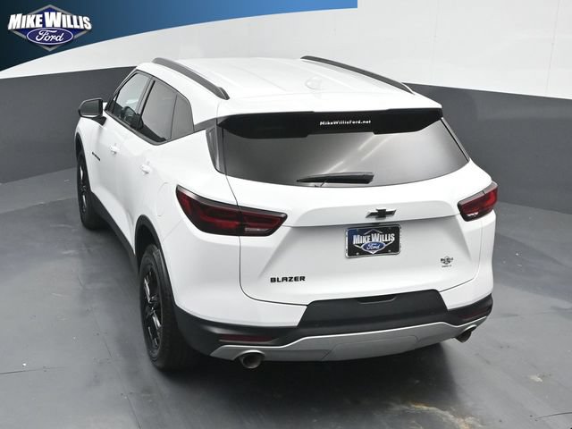 Used 2024 Chevrolet Blazer LT w/ Convenience Package FWD image 13