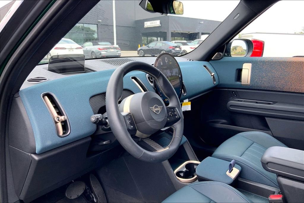 Certified 2025 MINI Cooper Countryman S w/ Comfort Package Max image 15