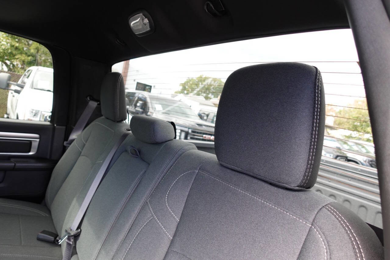 Used 2023 RAM 1500 Classic Warlock image 26