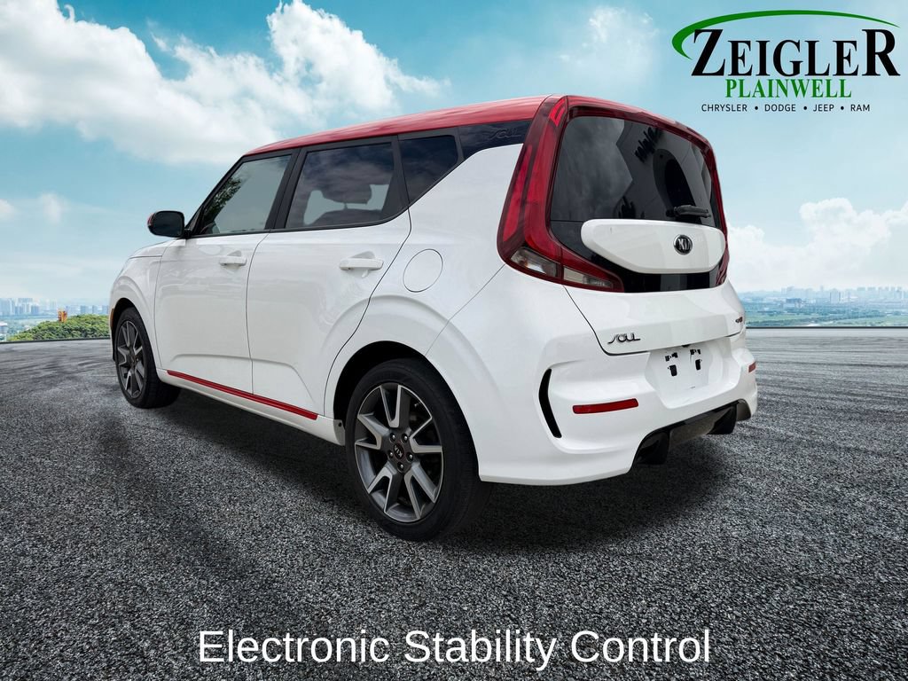 Used 2020 Kia Soul GT-Line FWD image 4