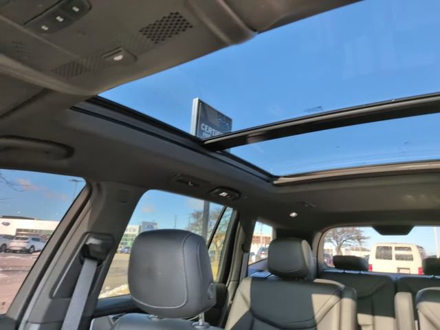 Used 2024 Cadillac XT6 Premium Luxury w/ LPO, Floor Liner Package image 23