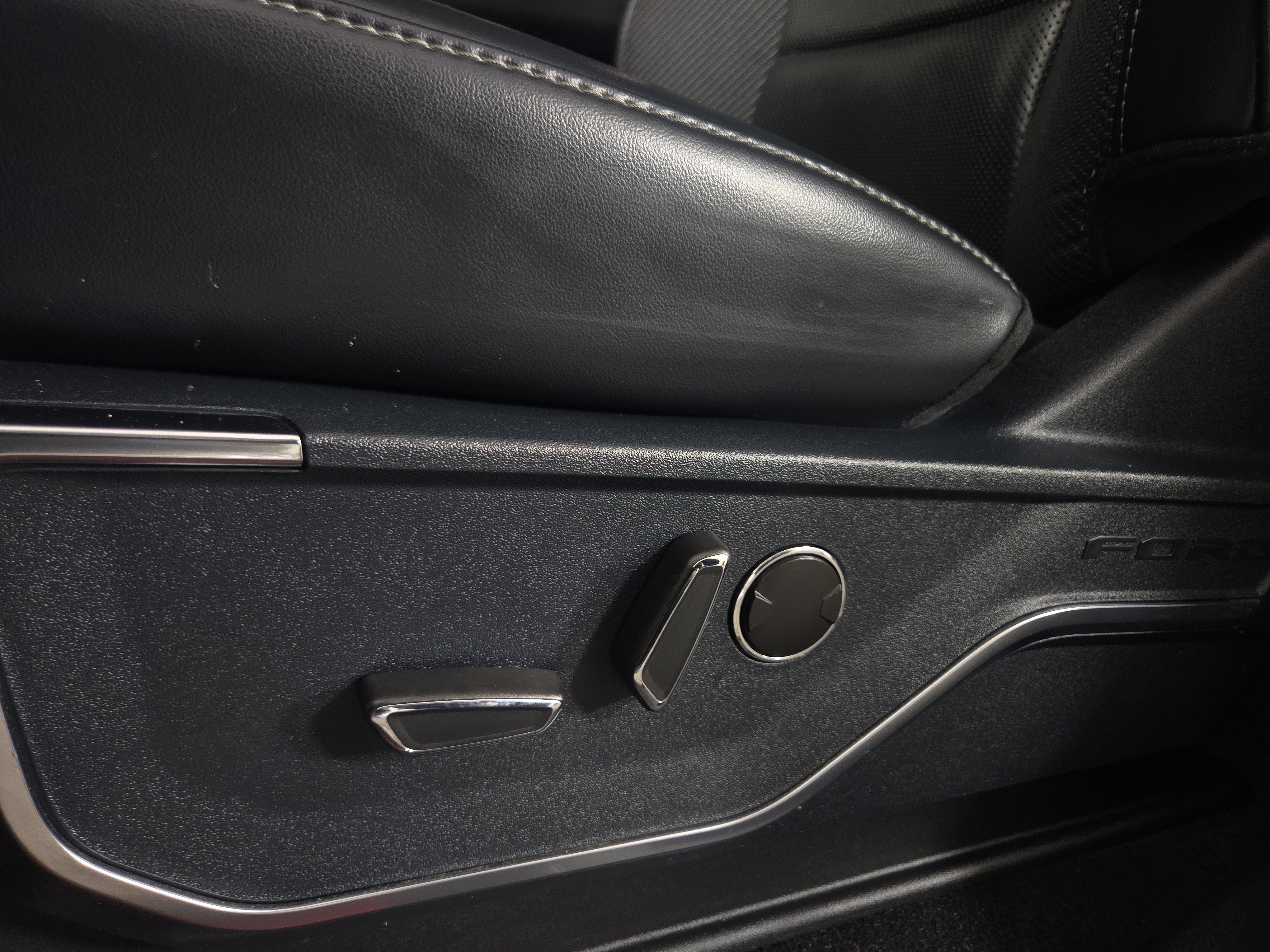 Used 2021 Ford F150 Raptor image 32