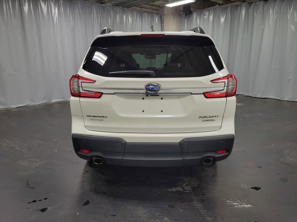Used 2023 Subaru Ascent Limited w/ Technology Package image 7