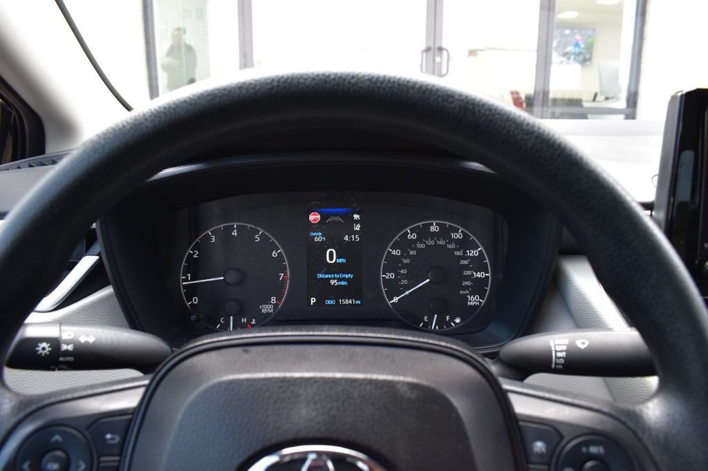 Used 2024 Toyota Corolla LE FWD image 34