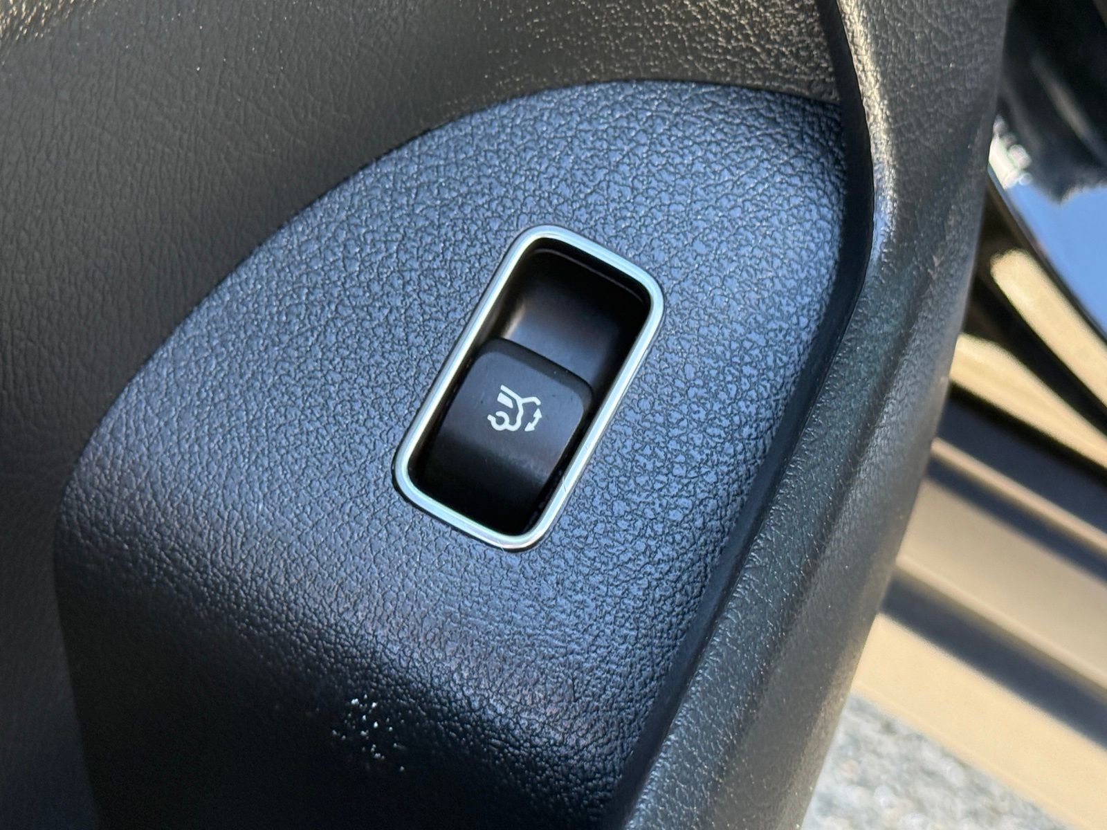 Used 2023 Mercedes-Benz GLE 450 4MATIC image 26