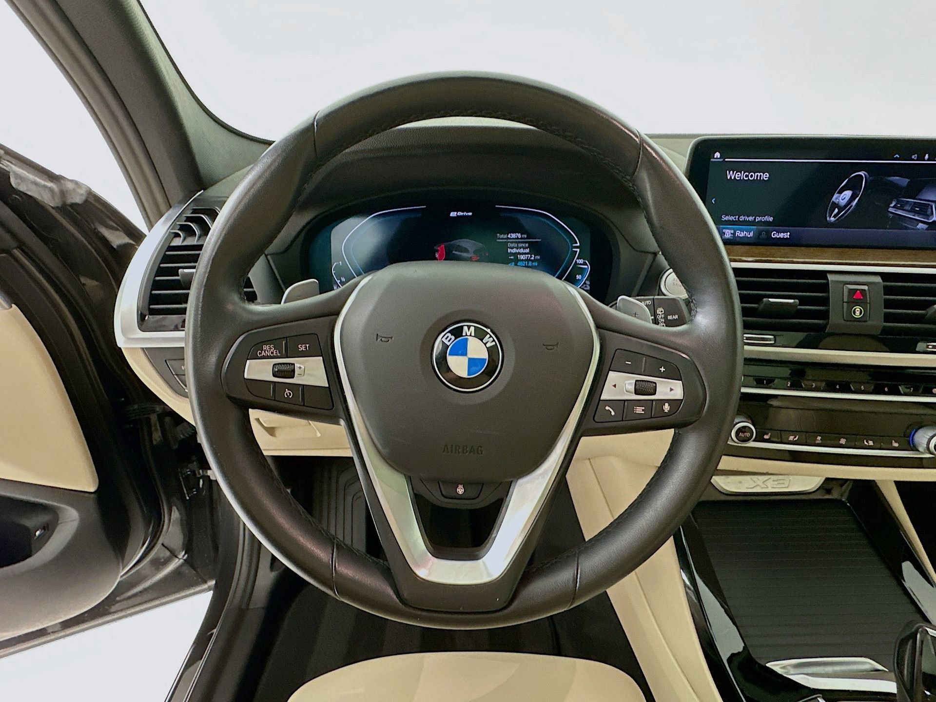 Used 2021 BMW X3 xDrive30e w/ Premium Package image 12