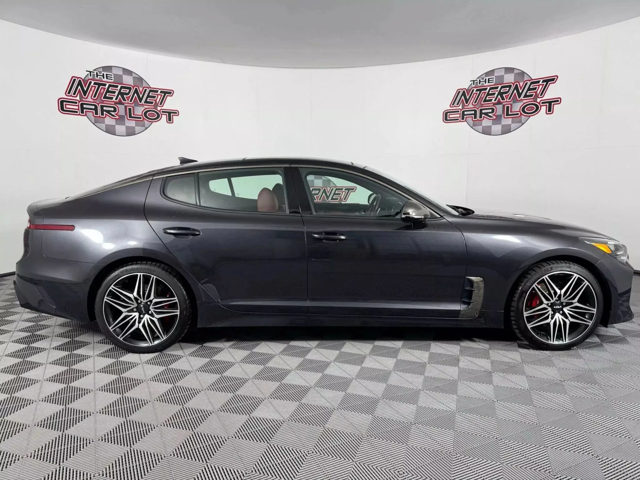 Used 2022 Kia Stinger GT1 w/ Red Interior Color Package AWD/4WD image 8