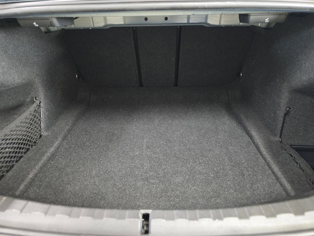Certified 2021 BMW 330i Sedan w/ Convenience Package image 30