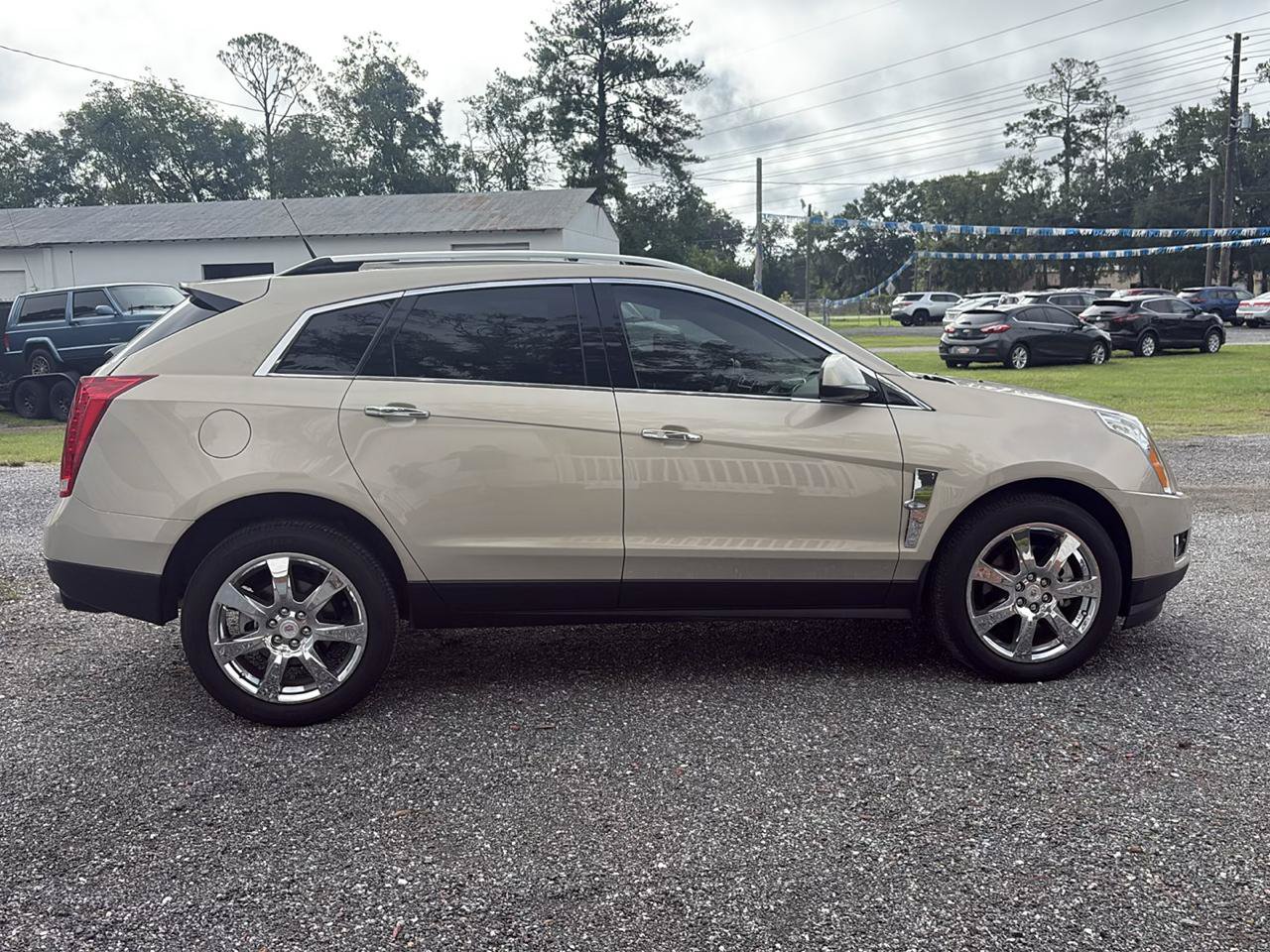 Used 2011 Cadillac SRX Performance FWD image 4
