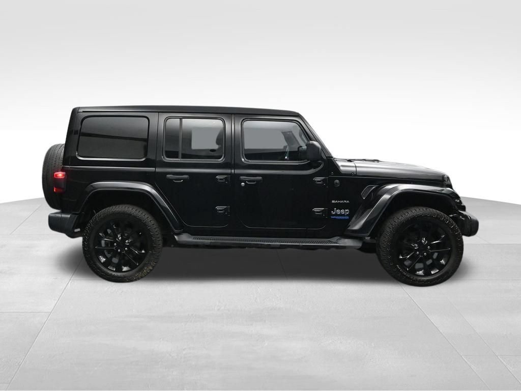 Used 2021 Jeep Wrangler Unlimited Sahara w/ Cold Weather Group AWD/4WD image 6