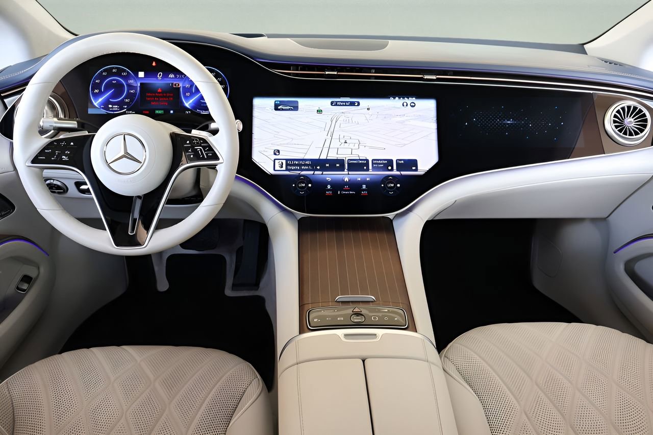 Used 2022 Mercedes-Benz EQS 580 4MATIC Sedan image 15