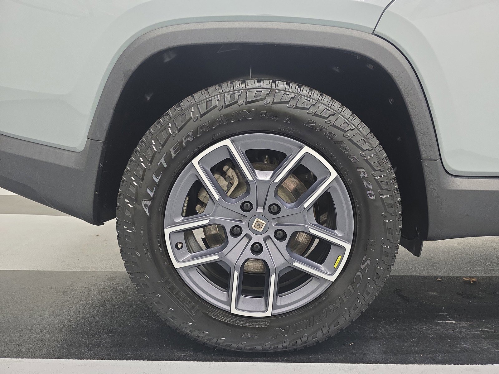 Used 2023 Rivian R1T Adventure AWD/4WD image 12