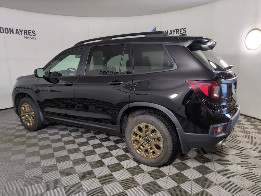 Certified 2023 Honda Passport TrailSport image 4