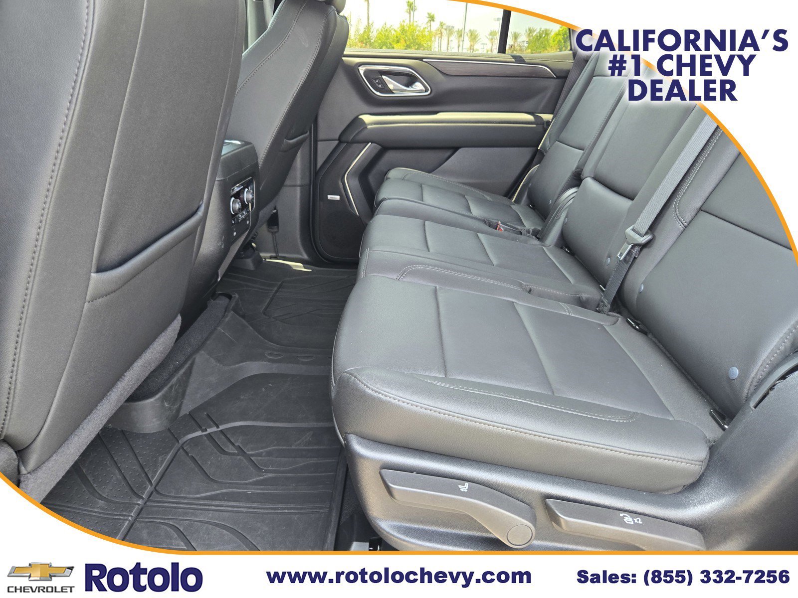 Used 2024 Chevrolet Tahoe LT w/ Luxury Package RWD image 16
