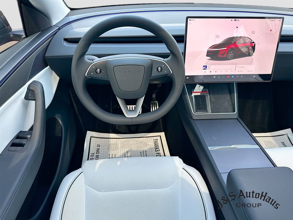 Used 2026 Tesla Model Y Performance image 30