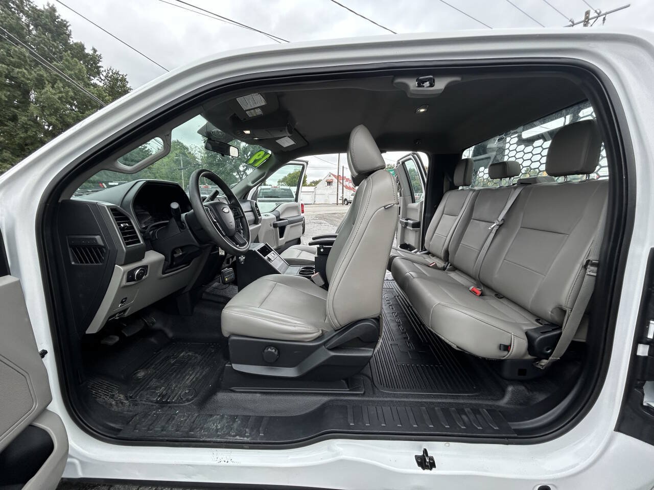 Used 2019 Ford F250 XL w/ Power Equipment Group AWD/4WD image 17