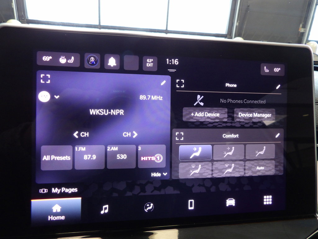 Used 2023 Jeep Compass Limited image 35