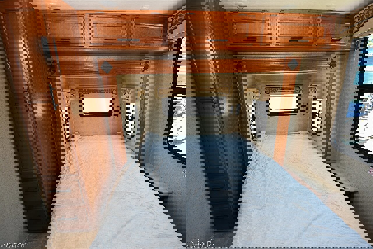 Used 2016 Mercedes-Benz Sprinter 3500 image 7