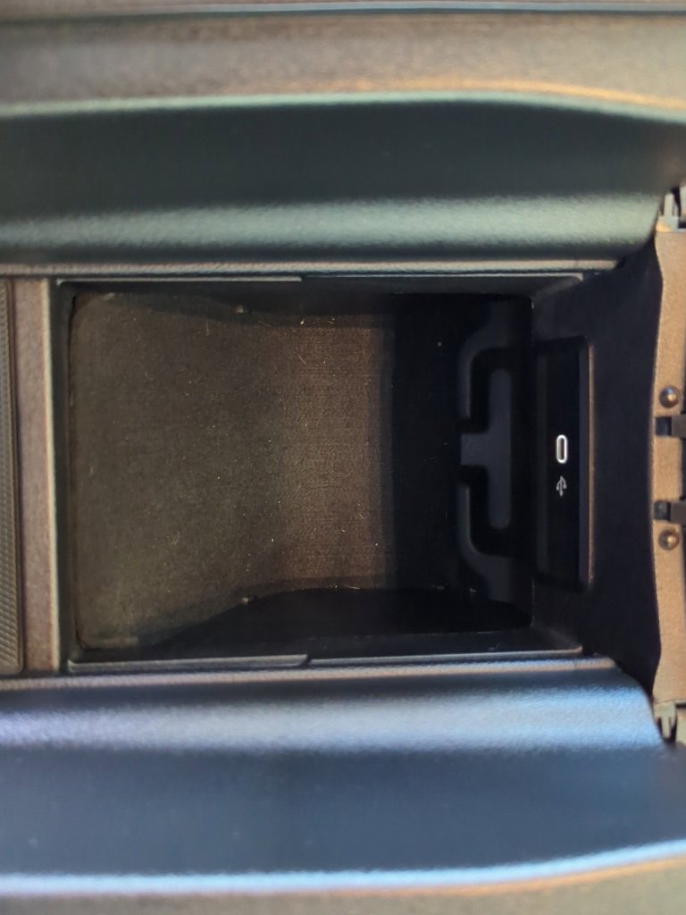 Used 2024 Mercedes-Benz GLE 350 4MATIC image 29