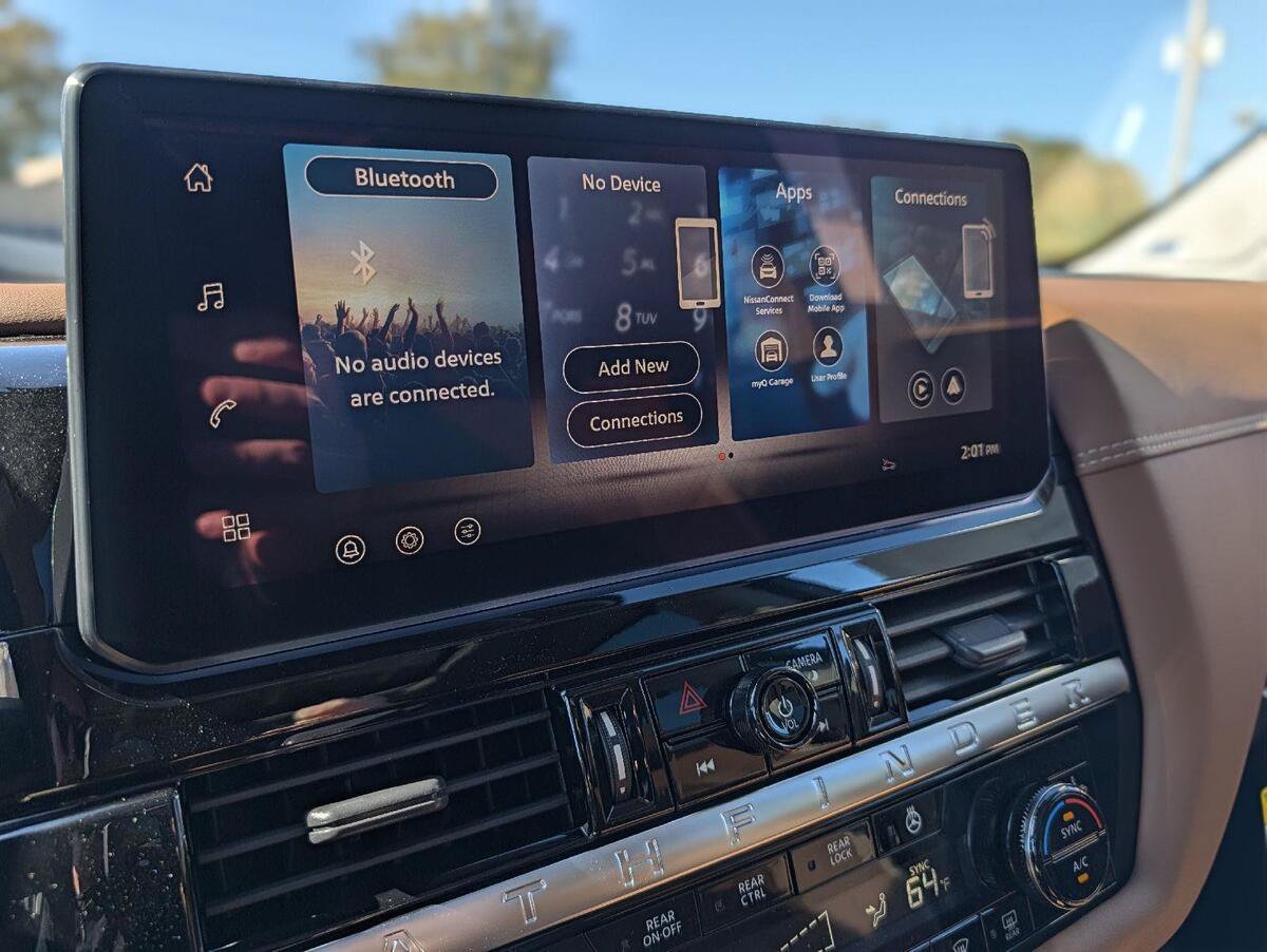 New 2026 Nissan Pathfinder Platinum AWD/4WD image 25