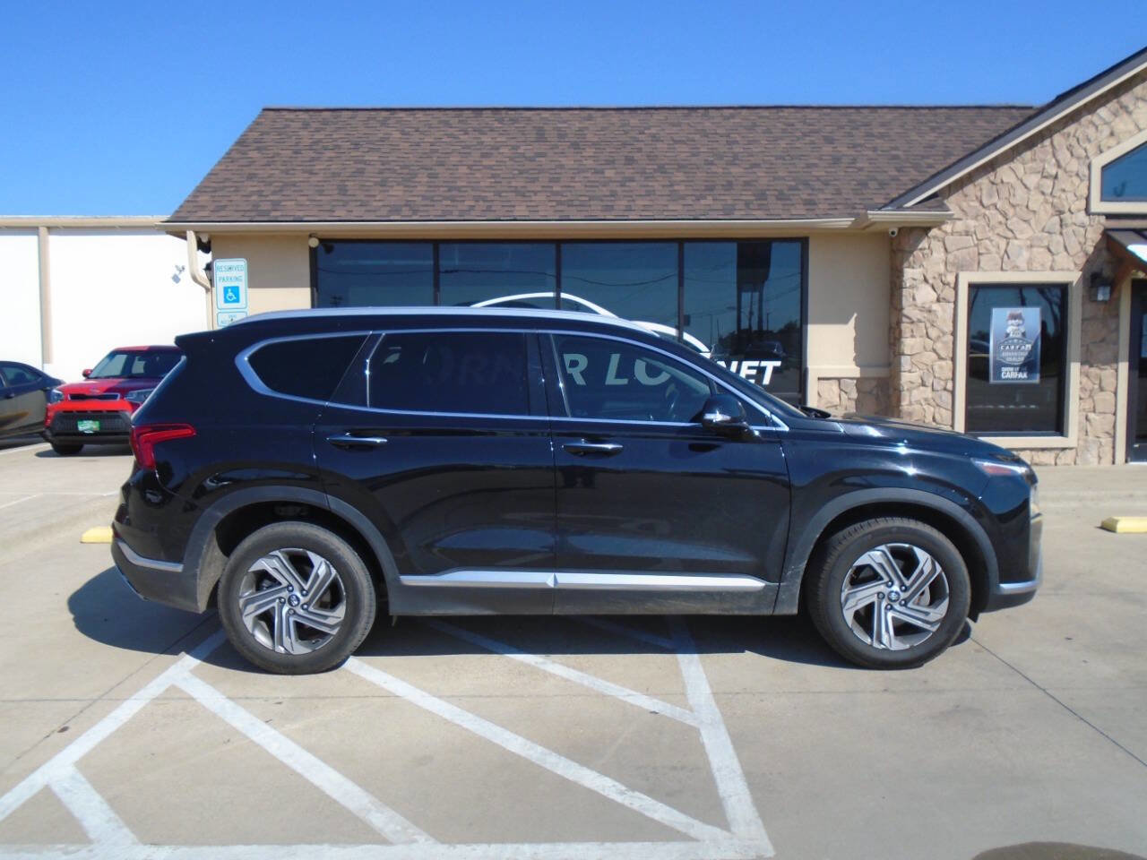 Used 2022 Hyundai Santa Fe SEL w/ Convenience + Premium Package FWD image 4