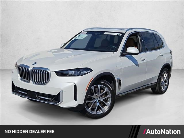 Used 2024 BMW X5 xDrive50e w/ Parking Assistance Package AWD/4WD video 1