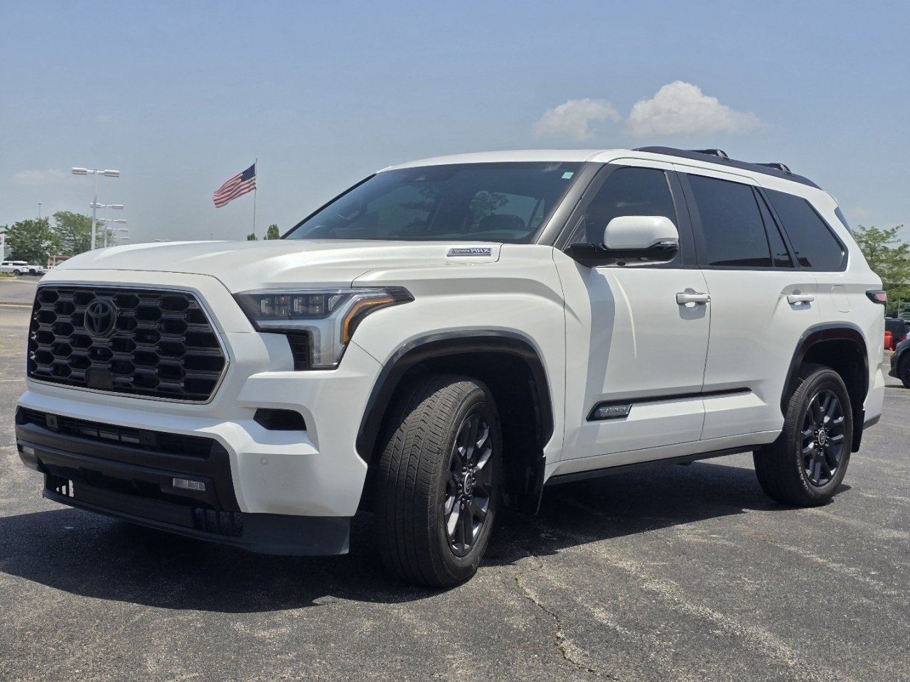 Certified 2024 Toyota Sequoia Platinum AWD/4WD image 16