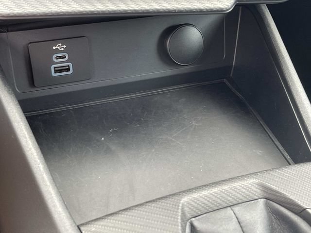 Used 2024 Ford Mustang Coupe RWD image 31