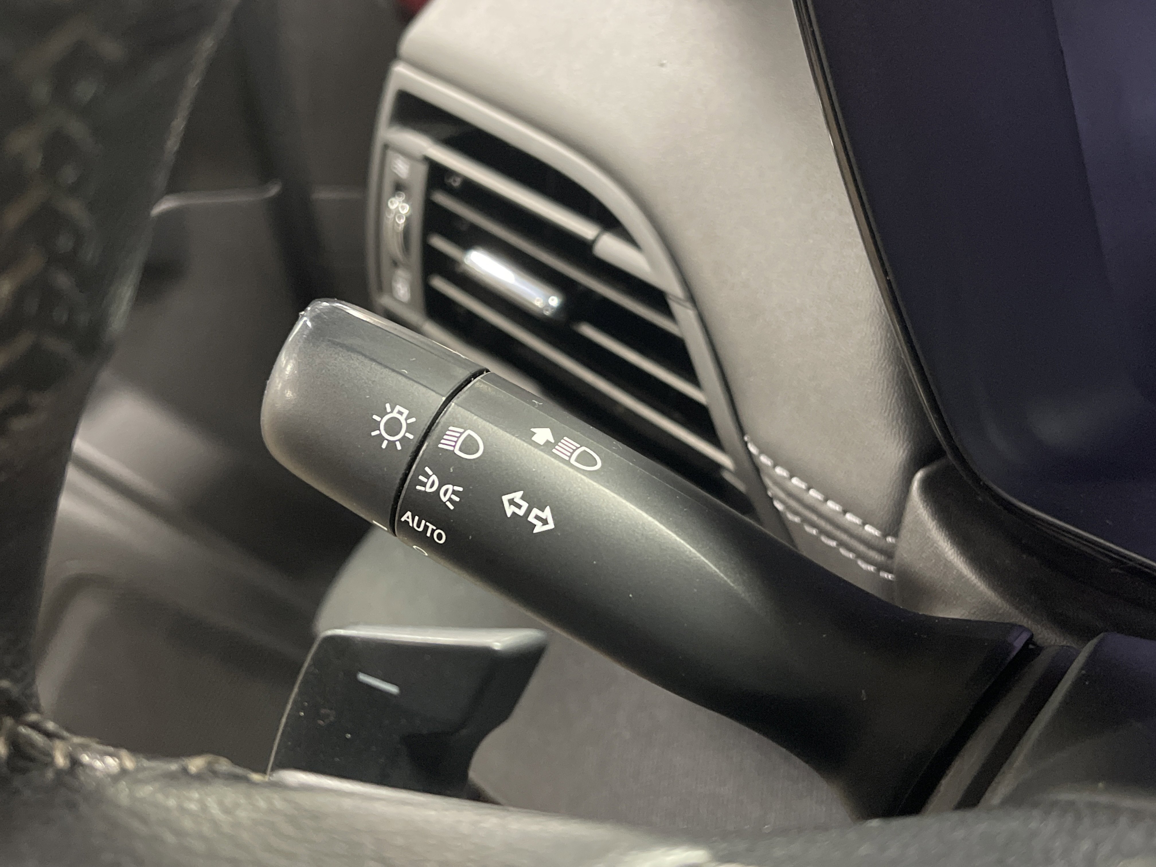 Used 2024 Subaru Legacy Premium image 18