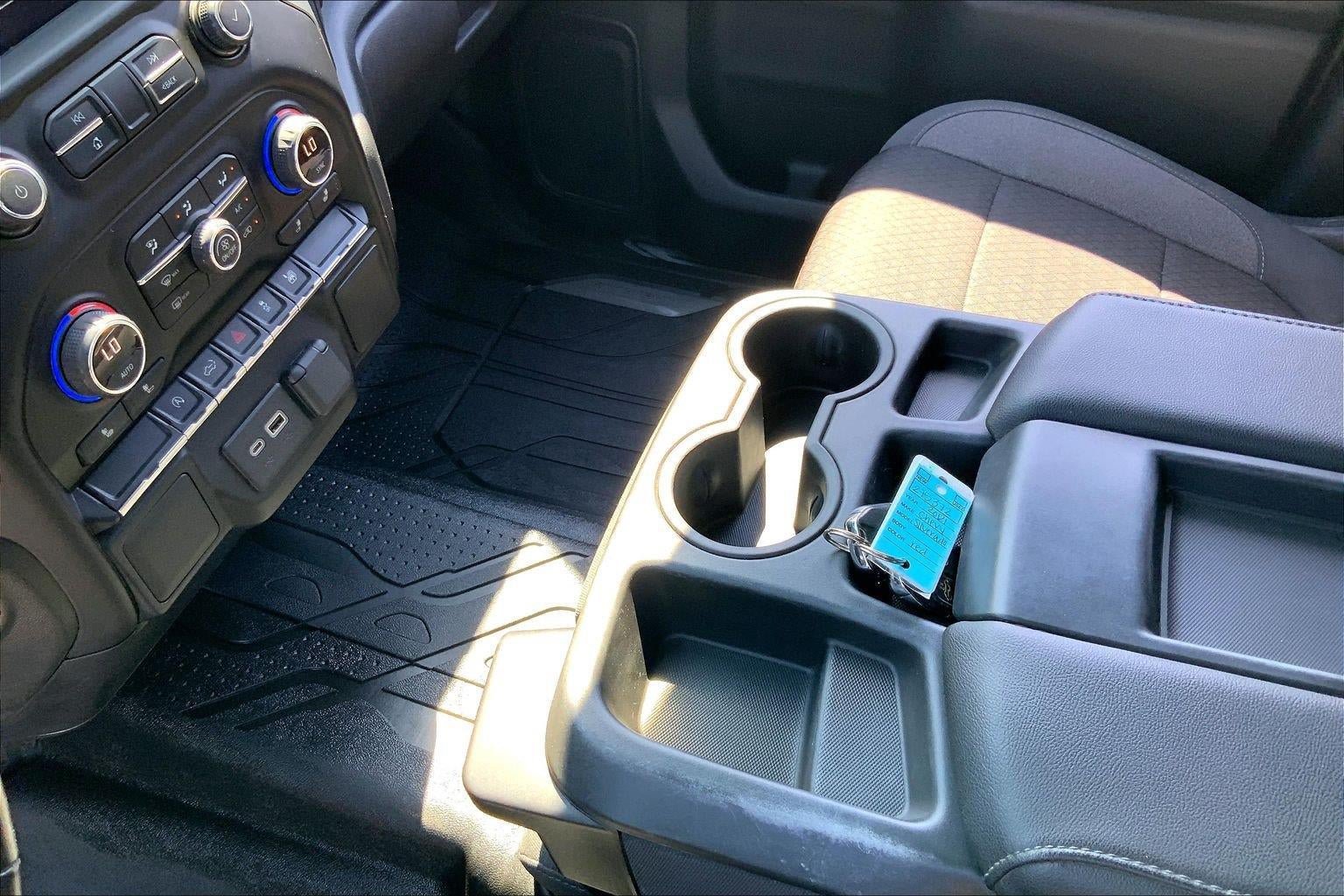 Used 2021 Chevrolet Silverado 1500 LT w/ LPO, Liner Protection Package AWD/4WD image 17