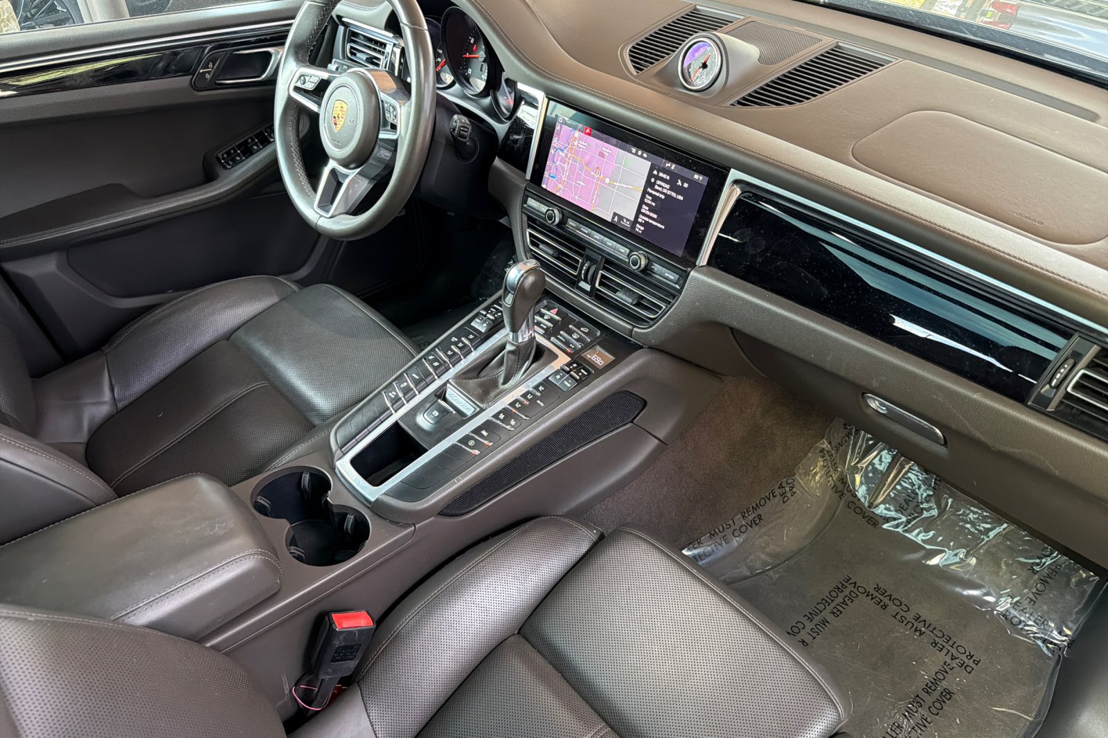 Used 2021 Porsche Macan AWD/4WD image 21