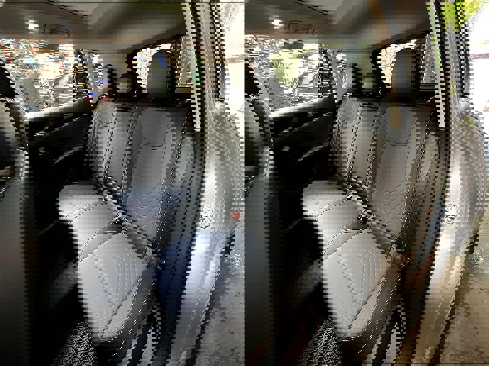 New 2026 Volkswagen Tiguan SE image 12