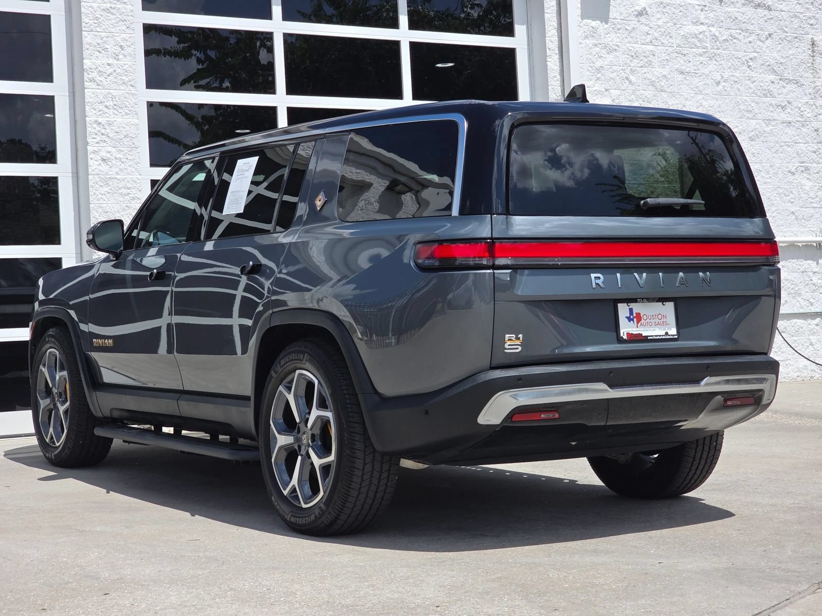 Used 2023 Rivian R1S Adventure Quad AWD/4WD image 7
