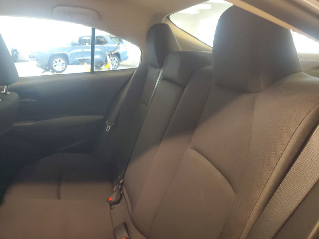 Used 2023 Toyota Corolla LE image 12