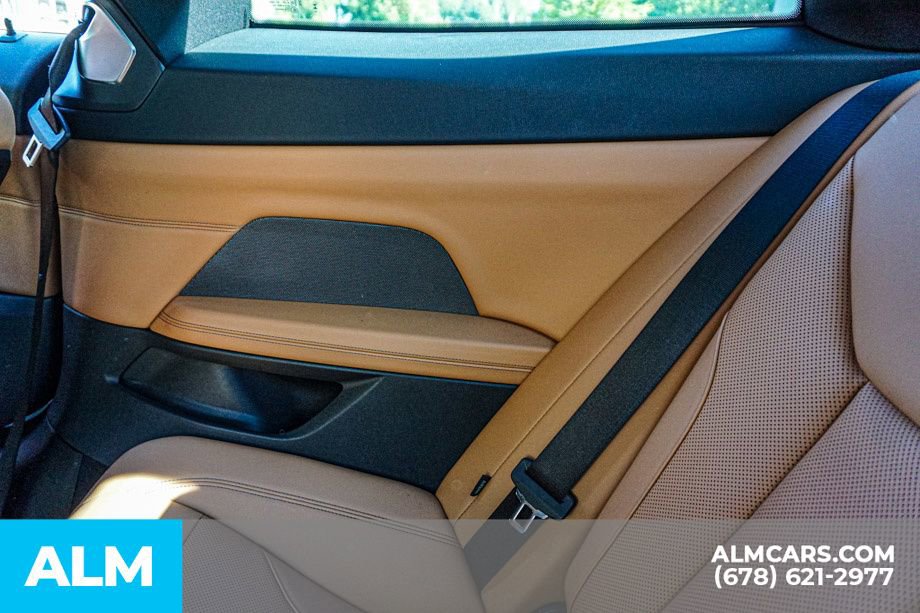 Used 2024 BMW M440i Coupe w/ Premium Package RWD image 32