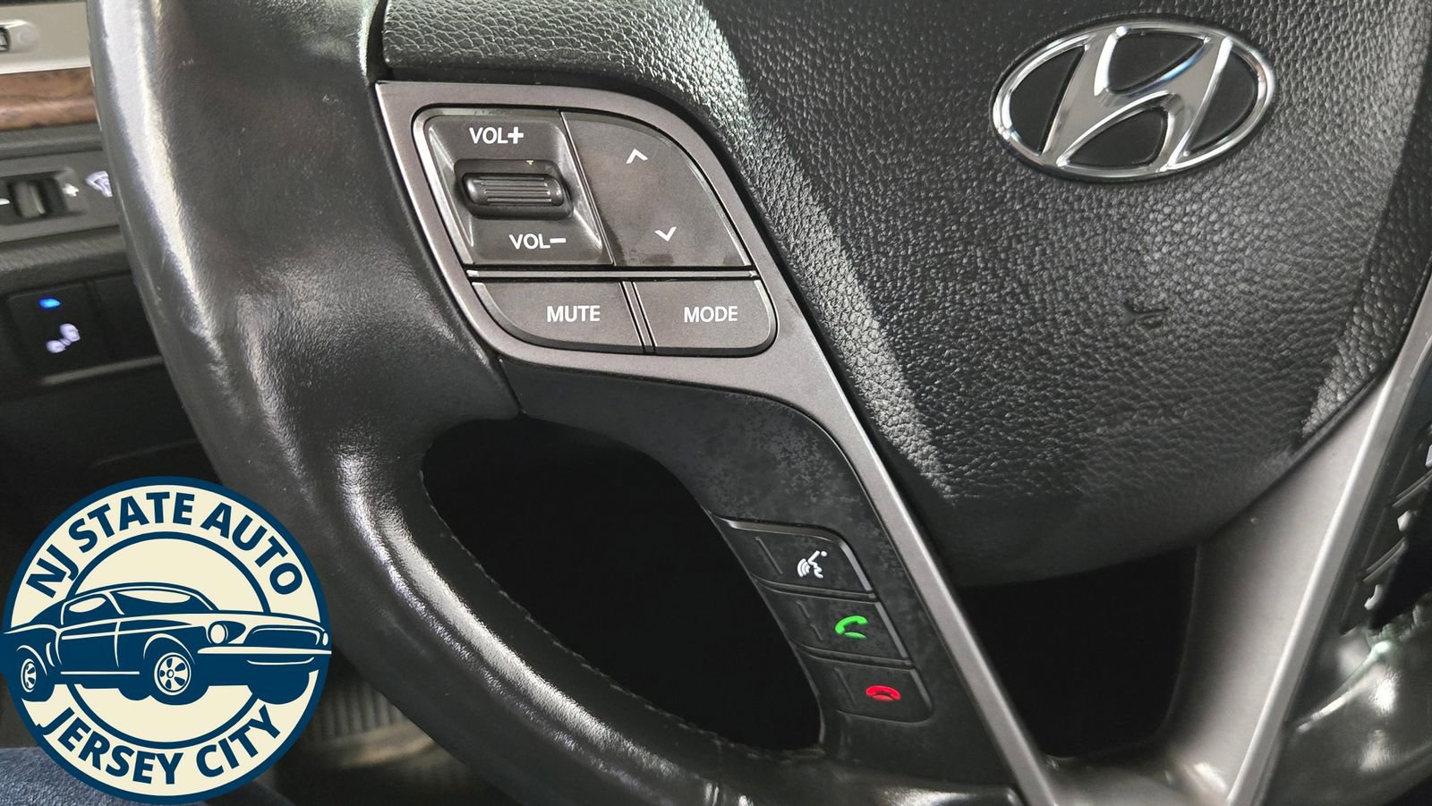 Used 2019 Hyundai Santa Fe XL AWD/4WD image 13