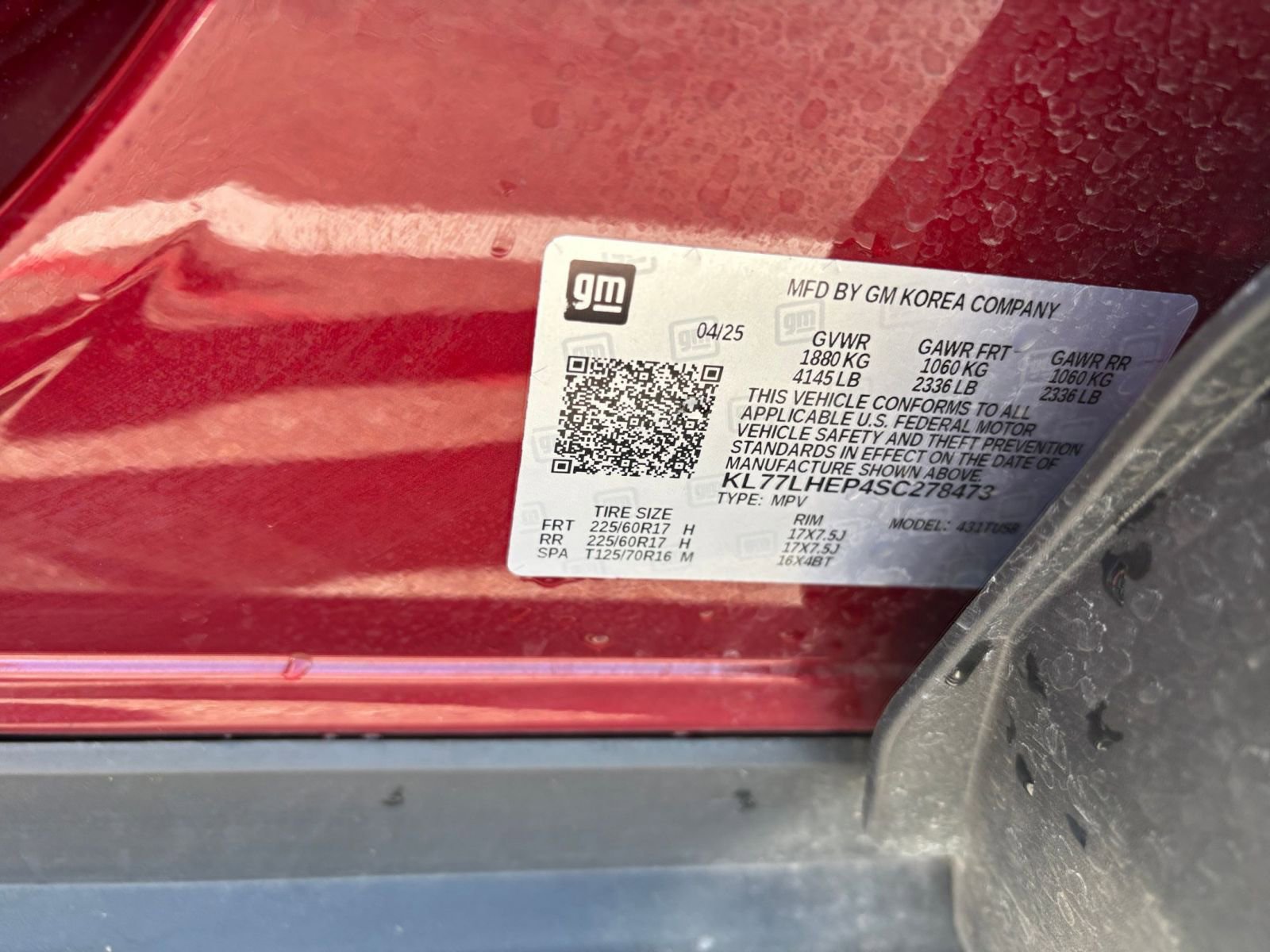 Used 2025 Chevrolet Trax LT w/ LT Convenience Package image 28