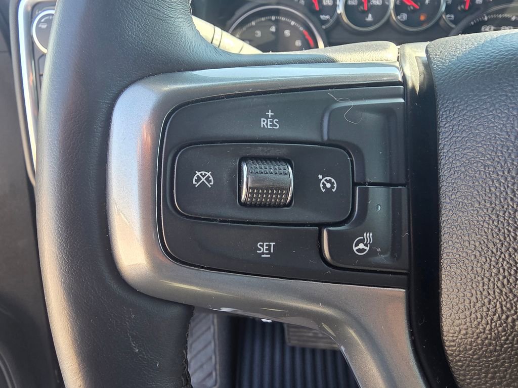 Used 2022 Chevrolet Silverado 1500 RST w/ Redline Edition AWD/4WD image 14