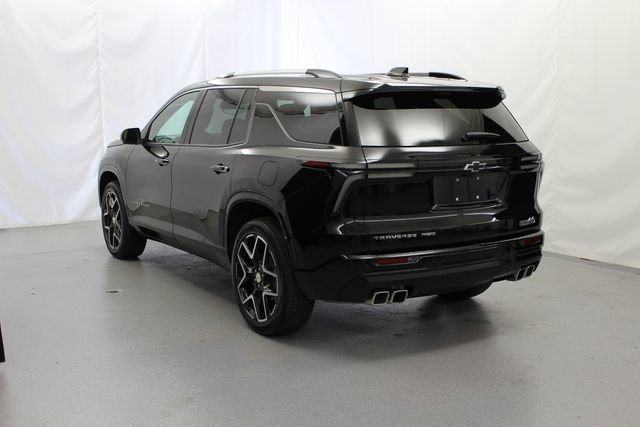Used 2026 Chevrolet Traverse High Country AWD/4WD image 9