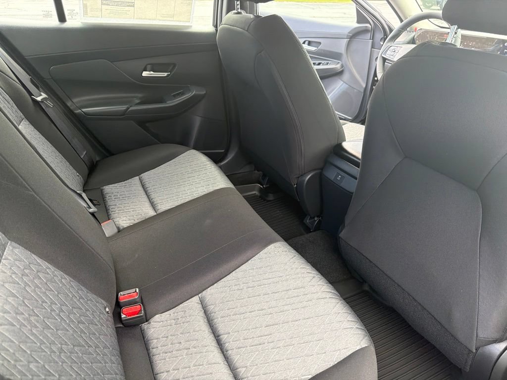 New 2027 Nissan Sentra SV w/ SV Convenience Package FWD image 11