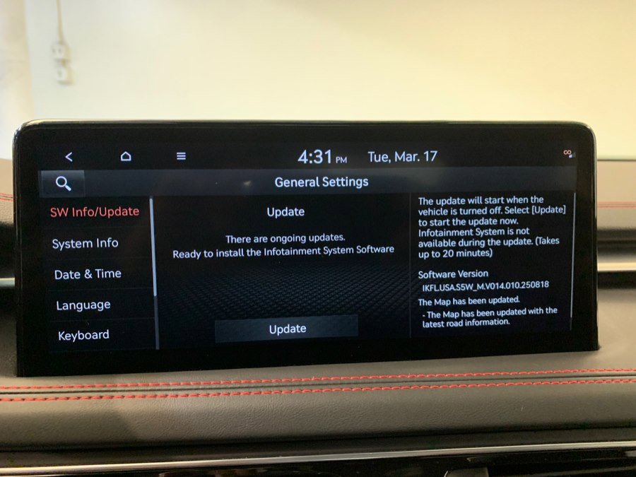 Used 2023 Genesis G70 3.3T w/ Sport Prestige Package AWD/4WD image 38