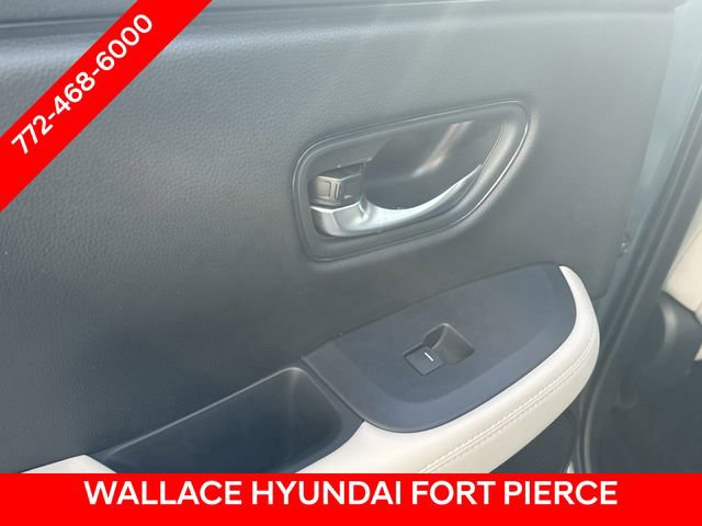 Used 2025 Honda HR-V LX image 14