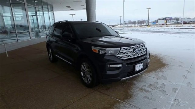 Used 2020 Ford Explorer Limited image 2