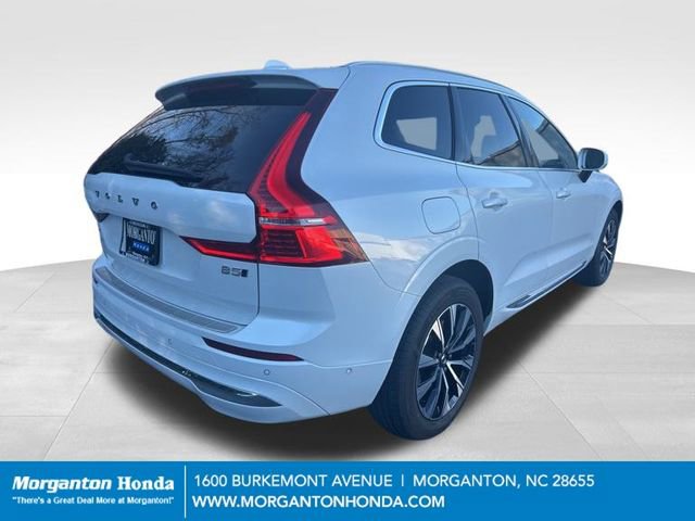 Used 2023 Volvo XC60 B5 Plus image 9