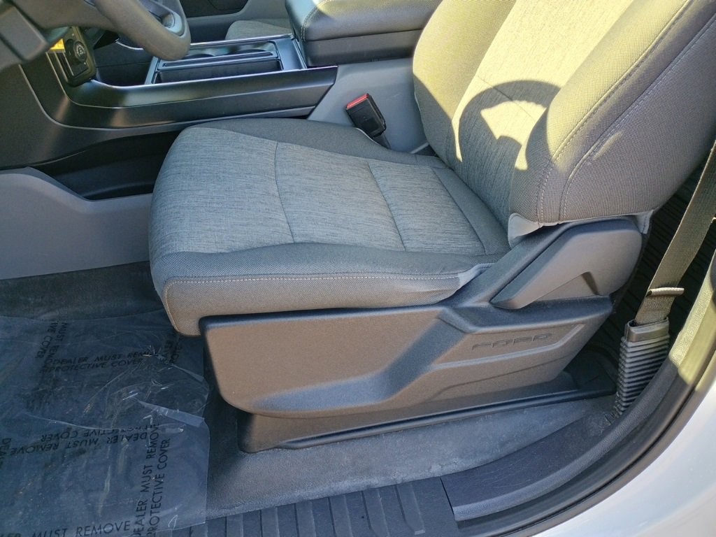 Used 2023 Ford F150 XL w/ Trailer Tow Package image 12